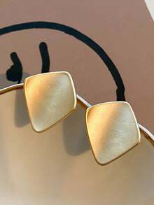 1 Pair Minimalist Geometric Square Stud Earrings, Fashionable Versatile Earrings Suitable For Women's Daily And Holiday Wear - Geometric Square - View 3