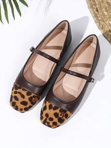 Giày Mary Jane mũi vuông phối họa tiết da báo cổ điển, giày đi làm cho nữ - Màu cà phê - Xem 4
