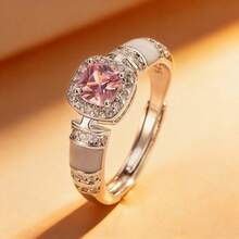 1枚S925银粉色方形糖果造型合成锆石戒指，可调节开口戒圈，优雅精致，适合女性日常佩戴。 - 銀色 - 查看 1