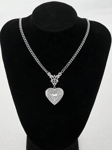 Eterna Glow A Gothic Bat Necklace Dark Niche Design Necklace Suitable For Daily Wear For Women - Silver - View 4
