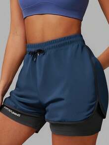 Màu xanh hải quân