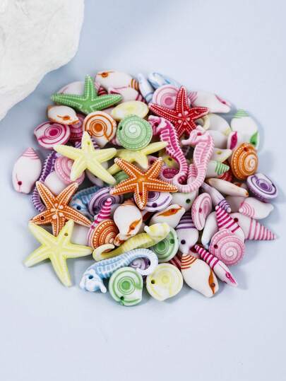 35克复古亚克力海洋动物系列珠子，包括海星、贝壳、海马等造型，适用于DIY项链、手链等饰品制作。