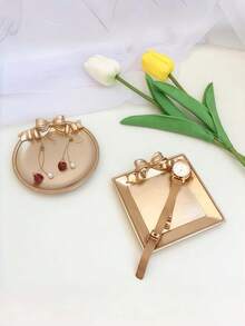 1pc Compact Elegant Resin Jewelry Tray With Golden Bow Decor, Ideal For Storing And Displaying Earrings, Rings, Necklaces, Bracelets And Other Jewelry, A Perfect Gift For Family And Friends - 1PC - View 4