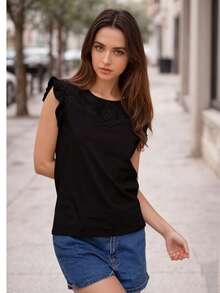 Áo tank top ren đục lỗ không tay dành cho nữ - Áo kiểu mùa hè vai bèo nhún - Áo kiểu cổ tròn thêu họa tiết với phần lưng khoét lỗ - Áo thun thanh lịch thường ngày - màu đen - Xem 4