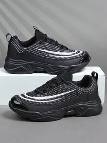 男士运动鞋、休闲跑鞋、慢跑鞋、男士健步鞋、时尚运动鞋、街头鞋、低帮鞋 - 黑與白 - 查看 3