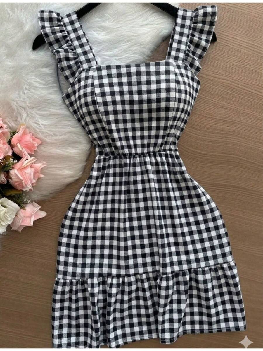 Popcorn Short Dress - Black and White - View 1