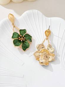 Women Dangle Earrings - Green - View 4