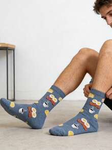 1双男士灰色早餐食物图案中筒袜，适合日常穿着，四季皆宜。 - 彩色 - 查看 2