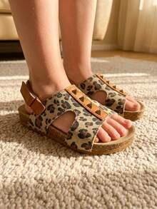 Popular Bestseller - 3-12 Year Old Leopard Print Stud Open-Toe Children's Sandals. Leather-Like Texture Leopard Print Pattern + Caramel Brown Leather Trim. Metal Studs Embellishment. Adjustable Back With Hook And Loop. Soft Wood Midsole With Anti-Slip Rubber Sole. American Street Retro Style. Daily Versatile. Spring/Summer Outerwear Sandals! - Camel - View 7