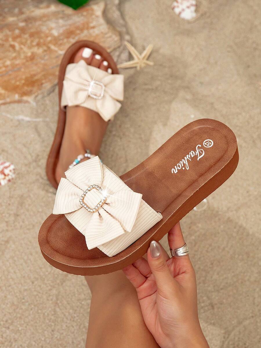 Spring/Summer Fashion Elegant, Classic Generous, Minimalist Stylish, Outdoor Non-Slip Beach Women Slippers With Applique