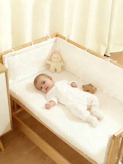 1 tấm chắn cũi em bé kiểu INS bằng vải nhung mềm mại, thêu hình gấu dễ thương, thoáng khí, chống va chạm, đồ dùng cho trẻ sơ sinh, nhiều kích cỡ.