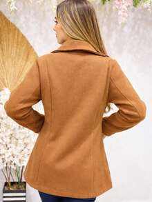 Elegant Women's Wool Coat With Buttons And Structured Fit - Camel - View 2