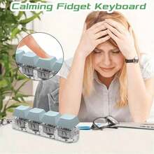1pcs Pressure Relief Keychains,Keyboard Key Design,Adult Finger Toy,Finger Press Keyring,Calming Tool,Focus And Relaxation,Suitable For New Year/Thanksgiving,Easter Gifts,Plastic Material (Random Colors),Fidget,Fidget Toys,Fidgets,Fidget Toys,Fidget,Fidgets,Key Board Fidget,Toy Keychain,Cool Toys - 隨機的 - 查看 4