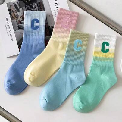 1 Pair Ombre Letter C Design Mid-Calf Socks For Men