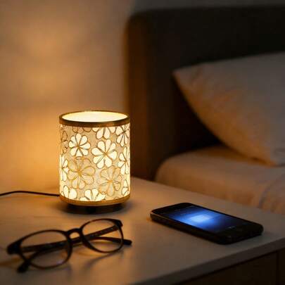 1 buah Lampu Tidur Kecil, Lampu Meja Ruang Tamu Gaya Bohemian - Lampu Malam Bertenaga USB, Kap Lampu Kain Linen & Bunga, Alas Logam, Cocok Untuk Kamar Anak, Meja, Asrama, Kantor Rumah Atau Dekorasi Kamar Perempuan