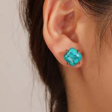 一对优雅珠宝 13毫米方形合成绿松石爪镶耳钉，日常佩戴及女士婚礼礼物 - 彩色 - 查看 1