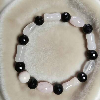 Zhenwei xina A Bohemian-Style Bracelet Made Of Rose Quartz And Black Agate Is Suitable For Women To Wear Daily Or Give As A Gift. It Can Be Presented As A Valentine's Day Gift, Mother's Day Gift, Birthday Gift, And Graduation Season Gift