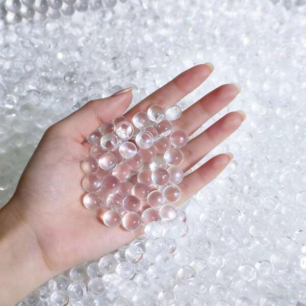 15万颗透明装饰水珠，水凝胶珠，水晶球，水培球，无土种植水珠，果冻珠，透明珠，装饰球，适用于室内装饰、家居装饰、桌面装饰、办公室装饰、摆件、花瓶填充物、圣诞装饰
