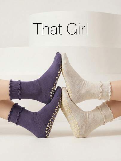 1 par de calcetines de Pilates para mujer con doble volante y agarre | Calcetines de yoga y entrenamiento antideslizantes | Diseño transpirable y antideslizante para Pilates, yoga y barre | Calcetines de tobillo con volantes y tracción mejorada