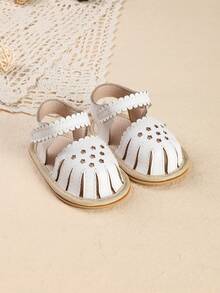 2026 Summer New Hollow-Out Closed Toe Cute Sandals For Infant Girls, Soft Bottom - White - View 3