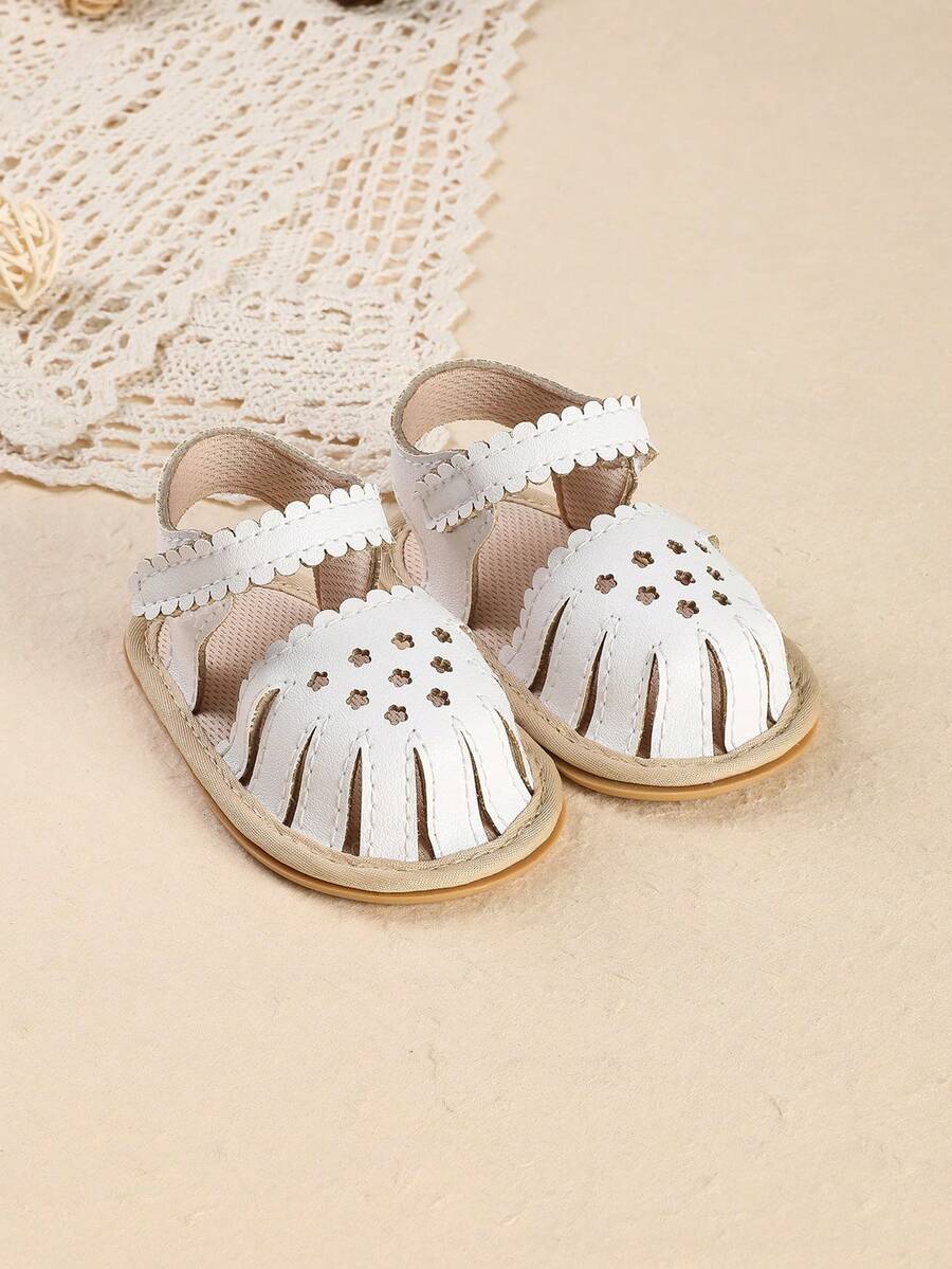 2026 Summer New Hollow-Out Closed Toe Cute Sandals For Infant Girls, Soft Bottom