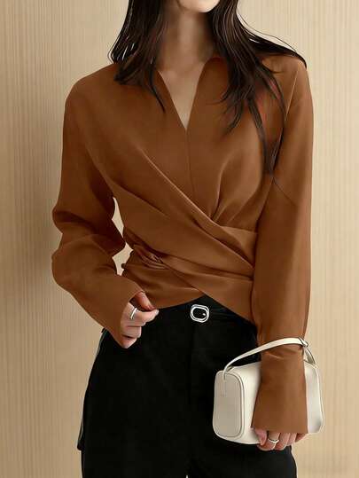 女士春夏新款纯色优雅交叉系带腰身衬衫，V领修身不对称下摆高端通勤上衣，后背系带收腰显瘦百搭上衣