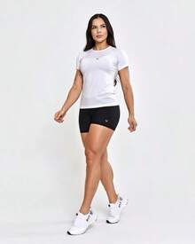 Women's Gym Set: Dry Fit T-Shirt + Sports Fitness Shorts | Ideal Set For The Gym And Everyday Wear | Women's Fitness Kit – Dry Fit T-Shirt + Shorts - 白色 + 短褲 - 查看 2