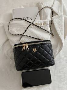 2026 Quilted Chain Strap Boxy Minimalist Embroidered Shoulder Handbag For Women - Black - View 3
