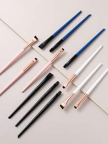 3Pcs Ultra-Thin Angled Precision Eye & Brow Brush Set | Raffaello Slanted Eyeliner & Eyebrow Brushes, Cruelty-Free Synthetic Bristles Professional Eye Makeup Tool (Black) - Pink - View 9