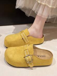2026 New Spring/Summer Women's Fashion Flat Slide Sandals, Casual Outdoor Retro Buckle Strap Beach Slippers, Thick Sole Fashionable Slip-On Shoes - Yellow - View 3