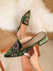 2026新款尖头3厘米粗跟无后跟穆勒拖鞋，刺绣时尚百搭设计 - 綠色 - 查看 1
