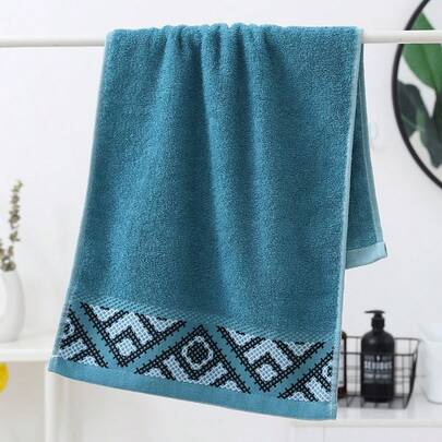 超大加厚100%纯棉柔软吸水浴巾，不掉毛，适合家庭和酒店使用