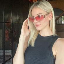 Nouvelles lunettes de mode Y2K ajourées, lunettes rétro personnalisées, de protection, accessoire élégant pour la plage pour femmes, convenant à toutes les saisons, parfait pour les vacances à la plage, les voyages extérieurs et la rentrée scolaire - Multicolore - Voir 4