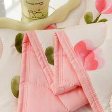 1pc Skin-Friendly Minimalist Plaid + Floral Quilted Wide-Edge Summer Quilt, Soft & Fine, Moisture-Wicking & Breathable, Minimalist & Elegant, Fashion Air Conditioning Quilt, Lightweight & Breathable Summer Quilt - Sweetness - View 8