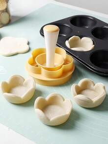 1pc/2pcs Flower-Shaped Pastry Mold And Tart Press Set, Creative Cake Cup Press Mold For Home And Camping, Cookie Mold, Rice Ball Mold, Donut Mold, Suitable For Baking Tarts, Cookies And Biscuits Cutting, Kitchen Tools And Accessories, Baking Tools, Suitable For Daily Use, Kitchen, Restaurant, Party, Wedding, Birthday Party, Housewarming, Christmas, Halloween, Camping Picnic And Other Occasions - Yellow - View 7
