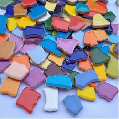 Gạch mosaic gốm sứ Macron màu sắc không đều, trọng lượng 150g/300g/600g, với màu sắc rực rỡ và hình dạng không đều giúp sáng tạo hơn, thích hợp cho việc trang trí nhà cửa DIY và sáng tạo nghệ thuật mosaic thủ công.