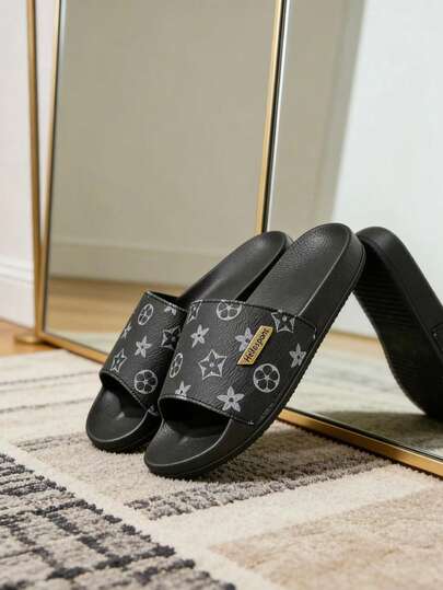 Dép xăng đan nam kiểu Ả Rập cổ điển, màu đen thoáng khí, dép quai ngang, dép đi biển thường ngày, hở mũi, da cao cấp, đế dày, in chữ, dép đi biển đế mềm mới, thích hợp cho lái xe, hoạt động ngoài trời, trong nhà, du lịch và các hoạt động hàng ngày.