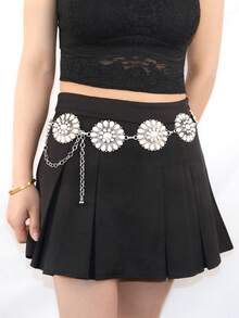 Middle Eastern Style Metal Carved Inlaid Waist Chain, Versatile White Waist Belt, Skirt Chain, Beach Bohemian , Zinc Alloy, Suitable For Spring, Summer, Autumn And Winter Boho Belt - Ancient White K White Gemstone - View 4