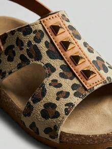 Popular Bestseller - 3-12 Year Old Leopard Print Stud Open-Toe Children's Sandals. Leather-Like Texture Leopard Print Pattern + Caramel Brown Leather Trim. Metal Studs Embellishment. Adjustable Back With Hook And Loop. Soft Wood Midsole With Anti-Slip Rubber Sole. American Street Retro Style. Daily Versatile. Spring/Summer Outerwear Sandals! - Camel - View 4