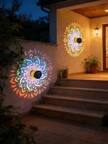 太阳能曼陀罗镂空投影格栅灯 | 户外LED壁灯，适用于花园、庭院、楼梯、天窗照明，也可用于花园、庭院、前门装饰，是圣诞节、斋月、情人节派对装饰的理想之选，也是馈赠佳品。 - 彩色 - 查看 6