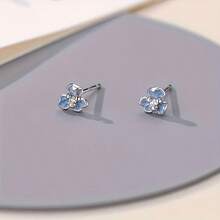 1对，蓝色鸢尾花耳环，女士甜美小众精致风格，清新灵动，温柔百搭，适合通勤和约会佩戴 - 淺藍色 - 查看 7