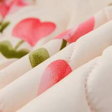 1pc Skin-Friendly Minimalist Plaid + Floral Quilted Wide-Edge Summer Quilt, Soft & Fine, Moisture-Wicking & Breathable, Minimalist & Elegant, Fashion Air Conditioning Quilt, Lightweight & Breathable Summer Quilt - Sweetness - View 7