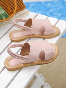 A Pair Of Girls' Cute And Simple Flat Sandals With Elastic Heel Straps Can Be Adjusted. Hook And Loop's Lightweight Non-Slip Soft-Soled Breathable Spring And Summer Shoes Are Suitable For Beach Play, Daily Life, Holiday Travel And Other Occasions. - Pink - View 5
