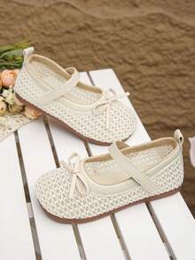 Girls' Hollow Round Toe Flats, Slip-On Style, Floral Pattern Ballet Flats, Comfortable Lace Flats - Beige - View 4