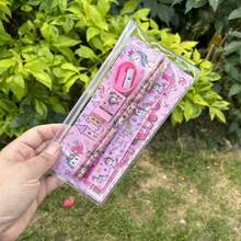 Bộ quà tặng văn phòng phẩm 5 món, quà tặng nhỏ cho học sinh, bút chì, búp bê hoạt hình, hộp đựng bút, tẩy, gọt bút chì, thước kẻ, quà tặng mùa tựu trường, quà tặng tốt nghiệp. - Nhiều màu - Xem 7