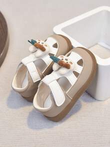 1 Pair Baby Shoes With Hollow 3D Rabbit Flower Hook And Loop Soft Bottom Toddler Sandals - Khaki - View 2