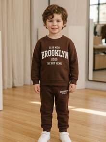 conjunto CASACO E CALÇA MOLETOM  DE TIME PARA MENINOS DO 2 AO 14 ANOS TECIDO LEVE E CONFORTAVEL INFANTIL INFTO JUVENIL ABRIGO FRIO INVERNO - Café - Visão 13