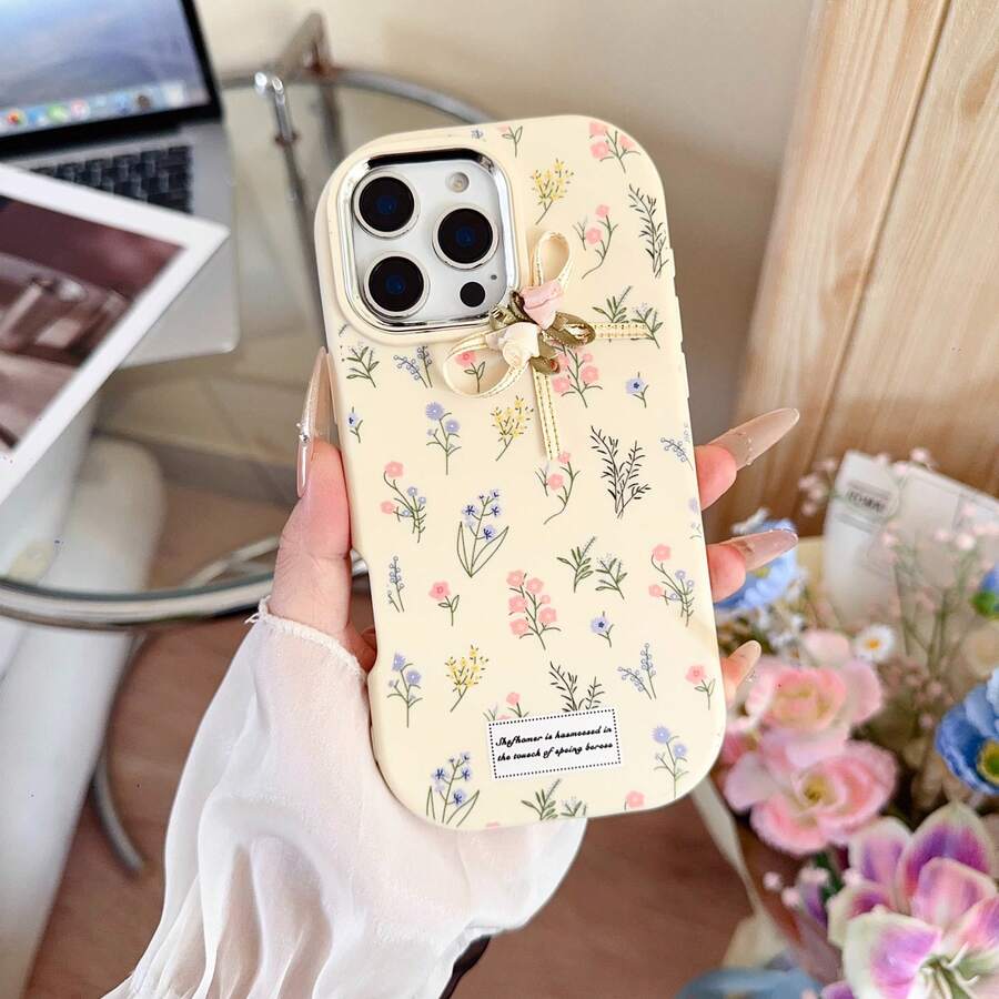 1个奶油色花卉手机壳 | 3D蝴蝶结和“春风”标签 | 兼容 17/17 Air/17 Pro/17 Pro Max/16/7/8/11/12/13/14/15/X/XR/Xs/Plus/Pro/Pro Max/SE2 - 彩色 - 查看 1