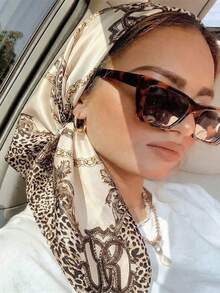 1pc Women's Fashion 90cm Square Scarf, Spring/Summer Bandana, Leopard Print Satin Headscarf - Brown - View 2