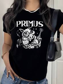 Figura surreal de cerdo con ojos grandes sujetando guitarra rodeado de estrellas y trazos abstractos transmite energía rebelde divertida camiseta de mujer 220g casual moderna - Negro - Ver 8